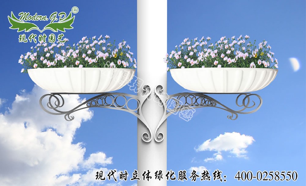 燈桿上的花盆